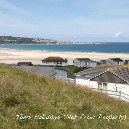 D48 Sunvale, Riviere Towans Holiday home *